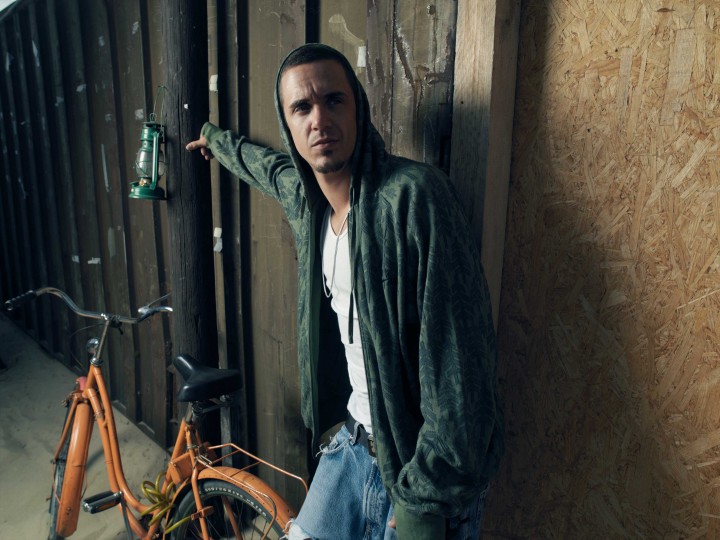 Home B0014P 0232 WEEB